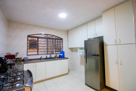 Casa à venda com 250m², 3 quartos e 2 vagasCopa/Cozinha