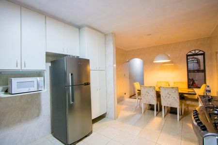 Casa à venda com 250m², 3 quartos e 2 vagasCopa/Cozinha