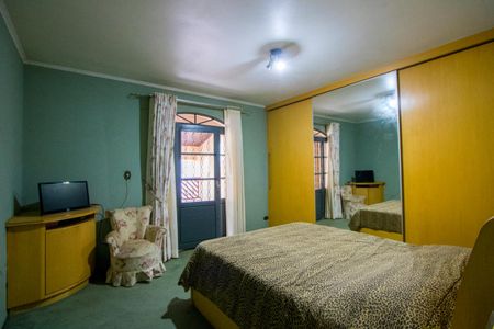 Casa à venda com 250m², 3 quartos e 2 vagasQuarto 1 - Suíte