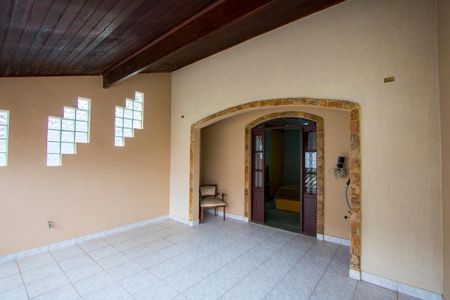 Casa à venda com 250m², 3 quartos e 2 vagasVaranda do quarto 1