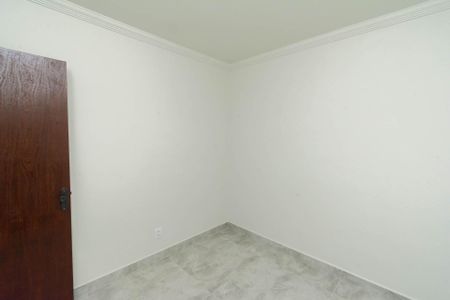 Quarto 2 de apartamento para alugar com 2 quartos, 43m² em Santa Cruz Industrial, Contagem