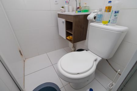 Apartamento à venda com 32m², 2 quartos e sem vaga Apartamento à venda com 32m², 2 quartos e sem vagaBanheiro