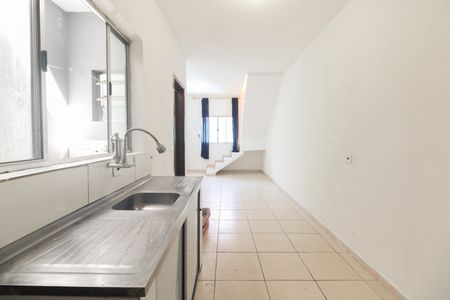 Casa de condomínio para alugar com 70m², 2 quartos e sem vagaCozinha