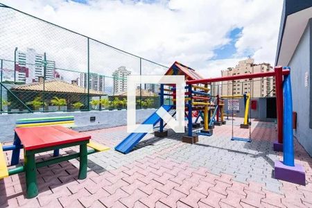 Apartamento para alugar com 55m², 2 quartos e 1 vaga Apartamento para alugar com 55m², 2 quartos e 1 vagaÁrea comum - Playground