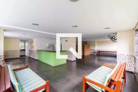 Apartamento para alugar com 55m², 2 quartos e 1 vaga Apartamento para alugar com 55m², 2 quartos e 1 vagaÁrea comum - Salão de festas