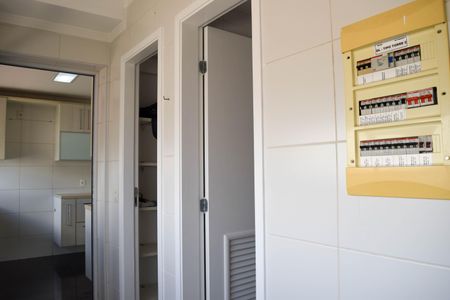 Apartamento para alugar com 224m², 4 quartos e 4 vagasÁrea de Serviço