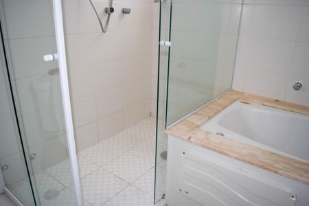 Apartamento para alugar com 224m², 4 quartos e 4 vagasBanheiro Suíte 4