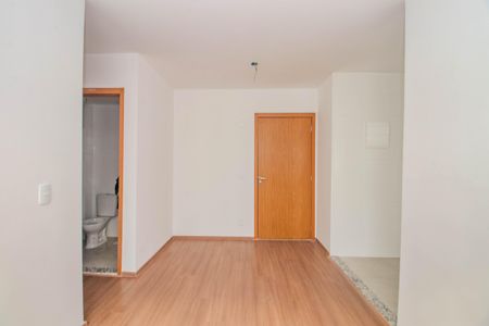 Sala de apartamento à venda com 2 quartos, 45m² em Costa E Silva, Porto Alegre