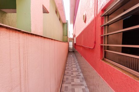 Casa à venda com 214m², 2 quartos e 2 vagas