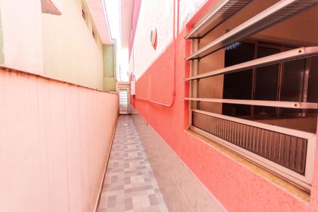 Casa à venda com 214m², 2 quartos e 2 vagas