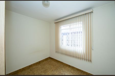 Casa à venda com 200m², 3 quartos e 5 vagas Casa à venda com 200m², 3 quartos e 5 vagasQUARTO3