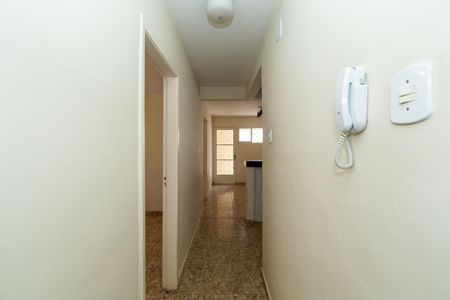 CORREDOR de casa à venda com 3 quartos, 200m² em Alípio de Melo, Belo Horizonte