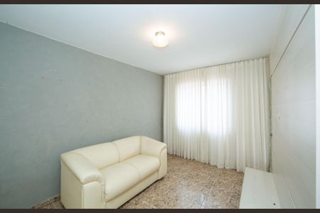 Casa à venda com 200m², 3 quartos e 5 vagas Casa à venda com 200m², 3 quartos e 5 vagasSALA