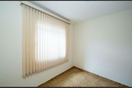 Casa à venda com 200m², 3 quartos e 5 vagas Casa à venda com 200m², 3 quartos e 5 vagasQUARTO3