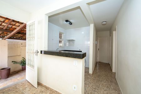 Casa à venda com 200m², 3 quartos e 5 vagas Casa à venda com 200m², 3 quartos e 5 vagasCOZINHA