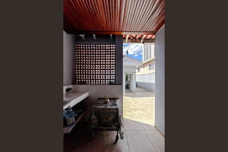 Casa à venda com 227m², 2 quartos e 2 vagasÁrea de Serviço