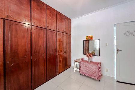 Casa à venda com 227m², 2 quartos e 2 vagasQuarto 1