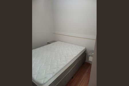 Foto 05 de apartamento à venda com 3 quartos, 65m² em Umuarama, Osasco