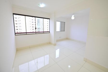 Sala de apartamento para alugar com 3 quartos, 88m² em Setor Bueno, Goiânia
