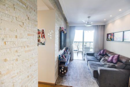 Sala  de apartamento à venda com 2 quartos, 76m² em Jardim Tupanci, Barueri