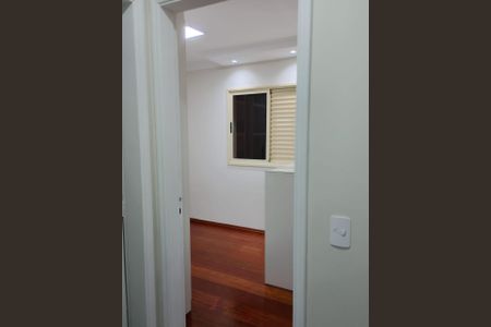 Apartamento à venda com 100m², 4 quartos e 2 vagasQUARTO