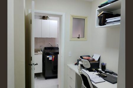 Apartamento à venda com 100m², 4 quartos e 2 vagasQUARTO