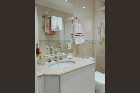 Apartamento à venda com 100m², 4 quartos e 2 vagasBANHEIRO