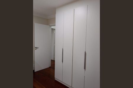 Apartamento à venda com 100m², 4 quartos e 2 vagasQUARTO