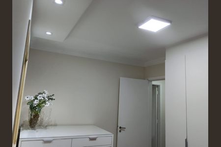 Apartamento à venda com 100m², 4 quartos e 2 vagasQUARTO