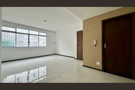 Sala de apartamento para alugar com 3 quartos, 85m² em União, Belo Horizonte