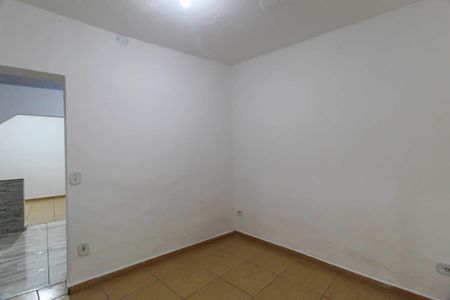 Quarto de casa para alugar com 2 quartos, 70m² em Vila Primavera, São Paulo