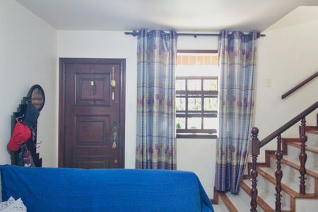 Casa à venda com 330m², 4 quartos e 3 vagasSala