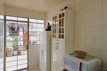 Casa à venda com 330m², 4 quartos e 3 vagasCozinha