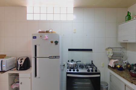 Casa à venda com 330m², 4 quartos e 3 vagasCozinha