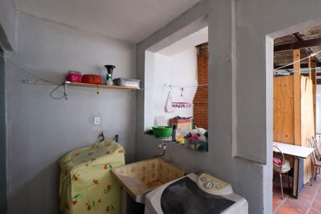 Casa para alugar com 150m², 2 quartos e 1 vagaÁrea de Serviço 