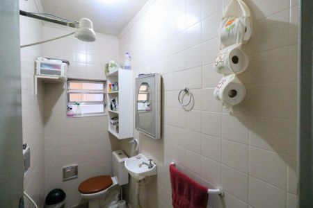 Casa para alugar com 150m², 2 quartos e 1 vagaBanheiro 1