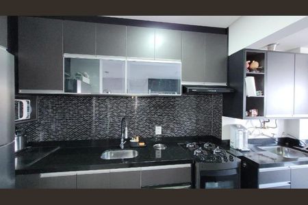 Foto 14 de apartamento à venda com 2 quartos, 62m² em Continental, Osasco