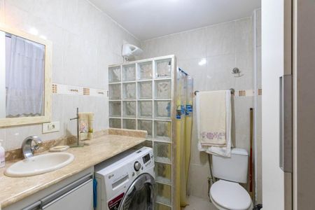 Apartamento à venda com 48m², 1 quarto e sem vaga Apartamento à venda com 48m², 1 quarto e sem vagaBanheiro