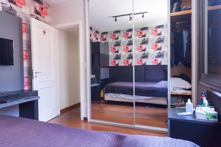 Apartamento à venda com 180m², 4 quartos e 3 vagas Apartamento à venda com 180m², 4 quartos e 3 vagasquarto 1