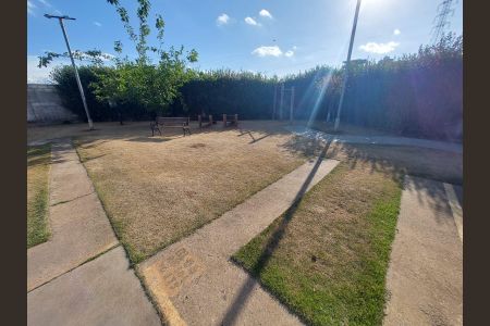 Apartamento à venda com 48m², 2 quartos e 1 vagaÁrea comum