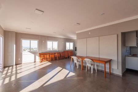 Apartamento para alugar com 75m², 2 quartos e 1 vaga Apartamento para alugar com 75m², 2 quartos e 1 vagaÁrea comum - Salão de festas