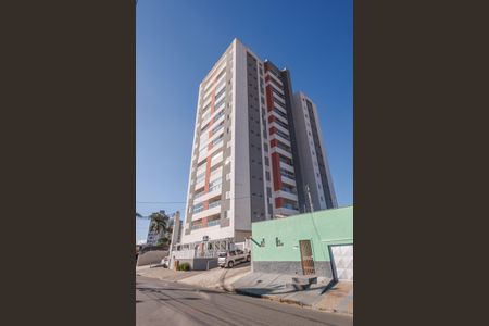 Apartamento para alugar com 75m², 2 quartos e 1 vaga Apartamento para alugar com 75m², 2 quartos e 1 vagaFachada