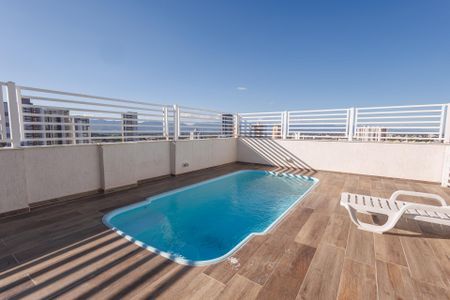 Apartamento para alugar com 75m², 2 quartos e 1 vaga Apartamento para alugar com 75m², 2 quartos e 1 vagaÁrea comum - Piscina