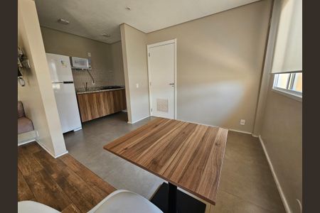 Studio para alugar com 28m², 1 quarto e sem vagaÁrea comum - Salão de festas