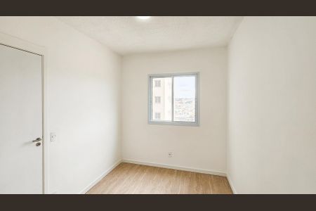 Quarto de apartamento para alugar com 2 quartos, 54m² em Vila Sul Americana, Carapicuíba