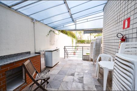 Apartamento para alugar com 55m², 1 quarto e 1 vaga Apartamento para alugar com 55m², 1 quarto e 1 vagaÁrea comum - Churrasqueira