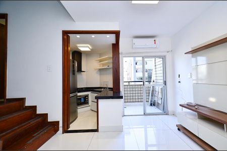 Apartamento para alugar com 55m², 1 quarto e 1 vaga Apartamento para alugar com 55m², 1 quarto e 1 vagaSala