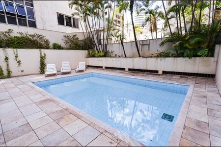 Apartamento para alugar com 55m², 1 quarto e 1 vaga Apartamento para alugar com 55m², 1 quarto e 1 vagaÁrea comum - Piscina