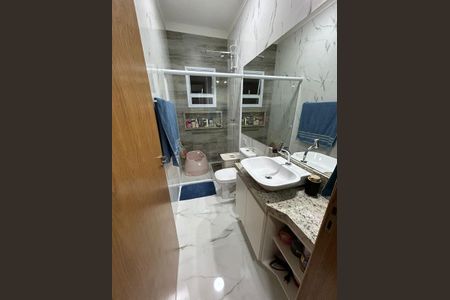 Foto 14 de casa à venda com 3 quartos, 210m² em Bela Vista, Osasco