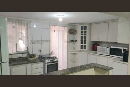 Casa à venda com 265m², 3 quartos e 3 vagasFoto 08